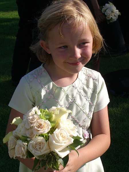 caitlin & flowers 2.jpg